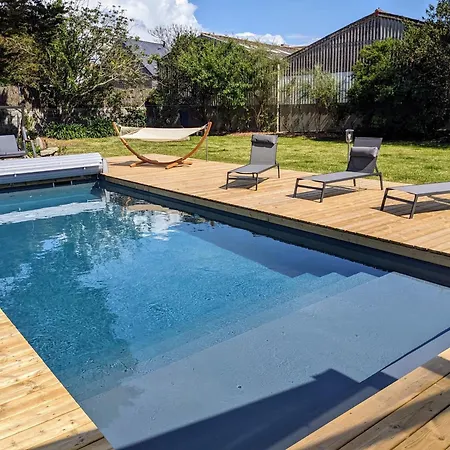 Prázdninový dům Ty Glaz- Piscine Prive Chauffe Securise -plage 700m